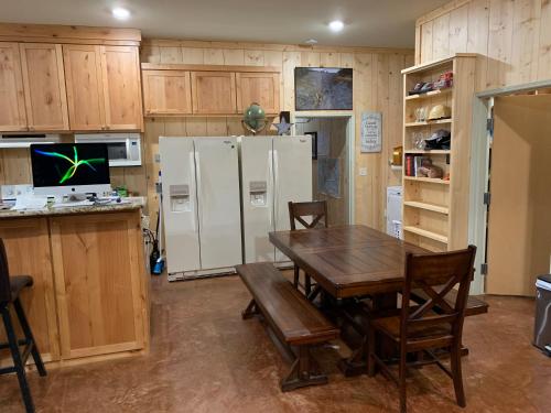 virtuve, Lodge on Lake Godstone in Džeksboro (TX)