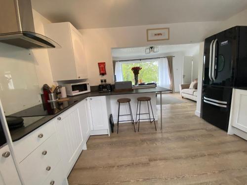 Two Sails Brixham - Spacious modern family seaside home - parking - wood-burner - dog friendly, Brixham (fotografie 6)