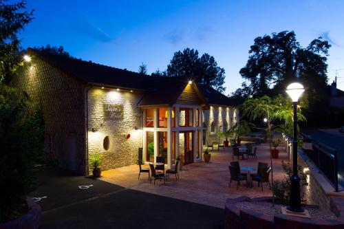 入口, Logis Hostellerie la Chaumière (Logis Hostellerie la Chaumiere) in 阿松瓦爾