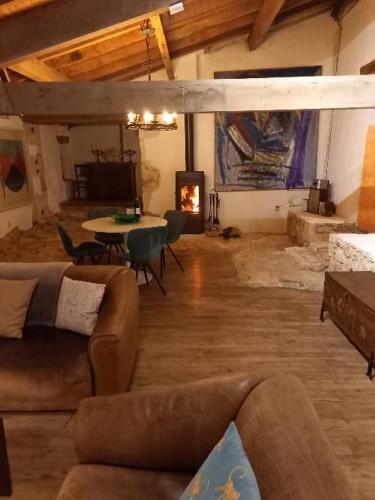 Gite l' Embrassement le Luquet Saint Beauzeil 82 in Montaigu-de-Quercy