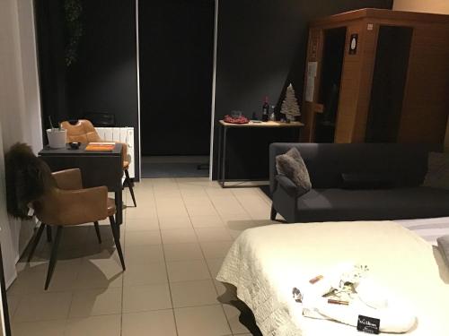 Létesítmények, Studio Gardenroom Guesthouse De Steenberg met wellness & tuinzicht in Geel
