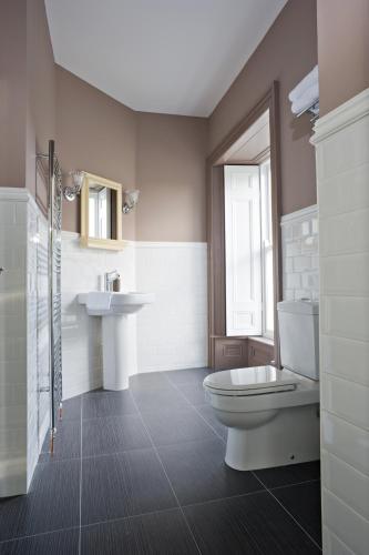 Tannery Townhouse - image 2