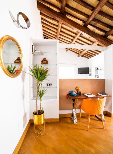 One-Bedroom Apartment image 10
