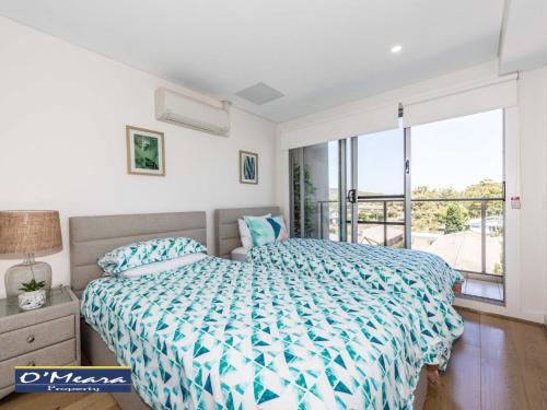 The Shoal 303 Air Conditioning WI-FI Netflix Views Linen and Lift - image 4