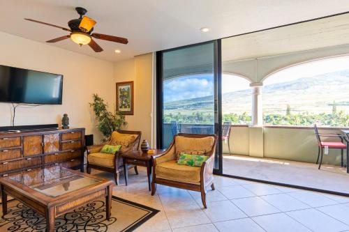 Lahaina Shores Beach Resort