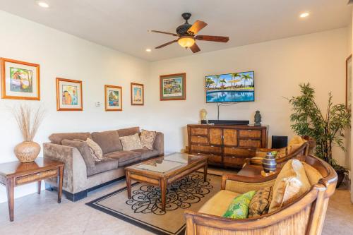 Lahaina Shores Beach Resort
