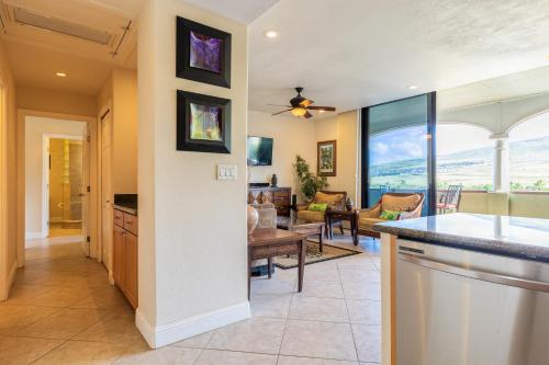 Lahaina Shores Beach Resort