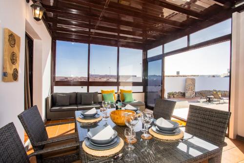 Fasiliti, Eslanzarote Acoruma House, Super Wifi, Heated Pool in Guime