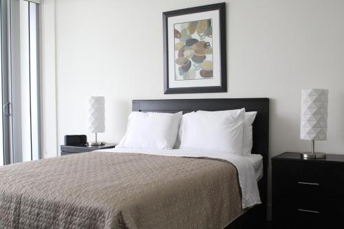 Central Civic Center Miami 30 Day Stays - image 3