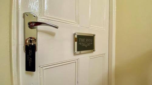 Tate House - image 7