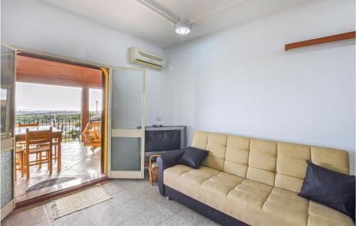  Awesome Home In Modica With House Sea View in Modica