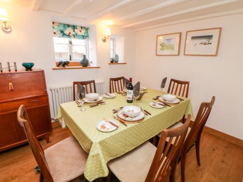 Exterior view, Rose Cottage in Keighley Central