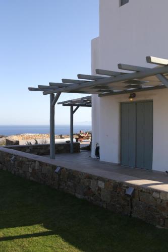 Niriides Luxury Homes