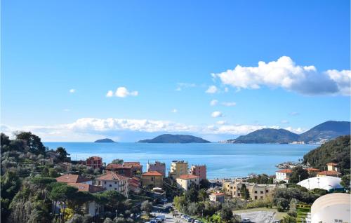 . Nice Home In Santo Stefano Magra With Wifi