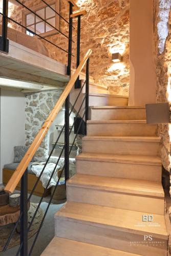 Pyrgos Houses and Restaurant in Plaka