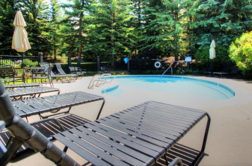 Ridgepoint Townhomes in Beaver Creek, USA