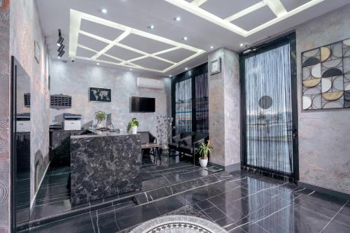 梅蘭傑機場酒店 Melanj Airport Hotel