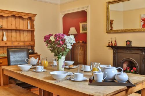 Finest Retreats - Adventure House