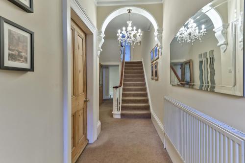 Finest Retreats - Adventure House