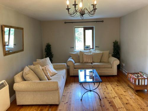 Beautiful & Quiet Countryside Setting in Kinsale in Cork Airport