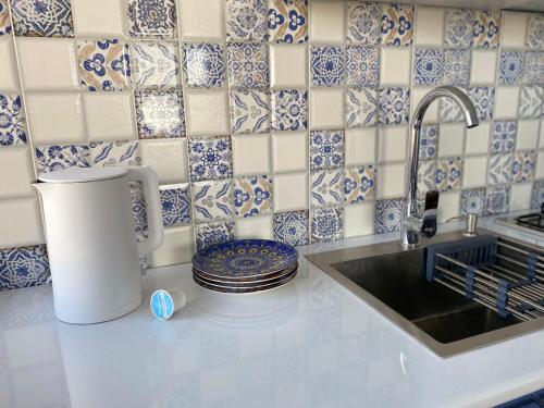 مطبخ, Express Inn in Poti