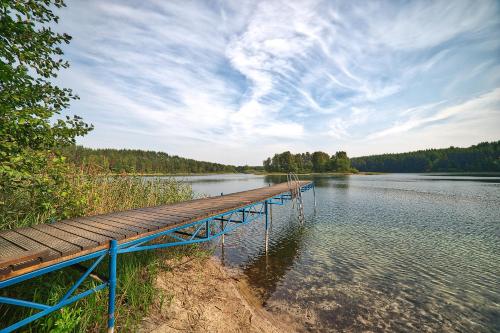 DOM POD STRZECHĄ NA KASZUBACH (DOM POD STRZECHA NA KASZUBACH) in Сулєжино