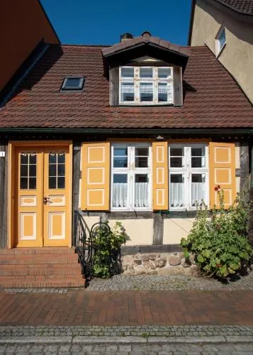 Historisches Fischerhäuschen in Ribnitz-Damgarten, Deutschland