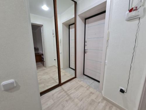 Посуточная квартира на Мухита c Wi-Fi, Uralsk (fotografie 11)