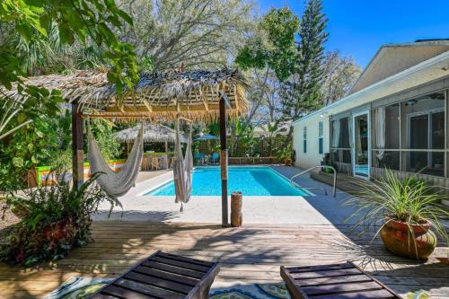 Tiki Nest – khách sạn tại Anastasia