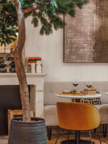 Maisons du Monde Hôtel & Suites - Marseille Vieux Port - main image