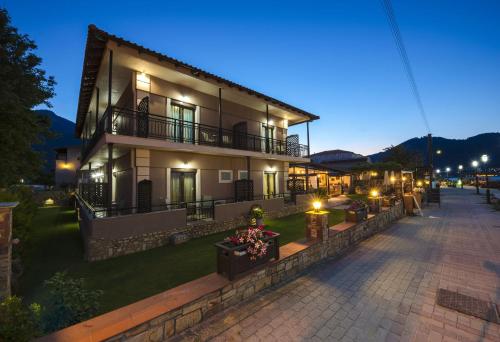 Kamelia Hotel - image 3
