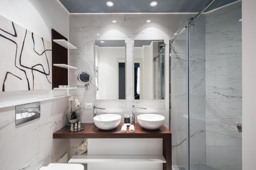 Chamur Luxury Suites & Jacuzzi in Palermo 3