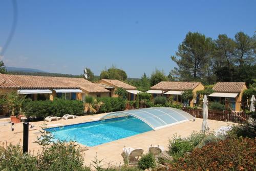 Chambres et table d'hôtes Les Glycines chambre d'hôte Bois de la Cabre d'Or