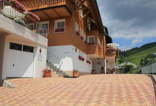 Ferienwohnung-Feldberg-in-der-Pension-Gloecklehof