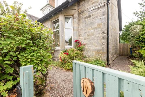 Wallace House - Central - Sleeps 7 gîte à louer Saint Andrews