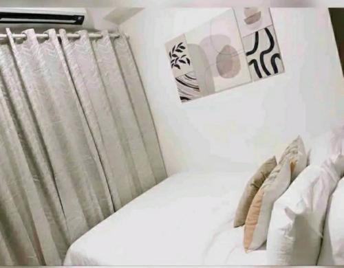Cozy 1BR with balcony at Fame Residences, Manila (fotografie 6)