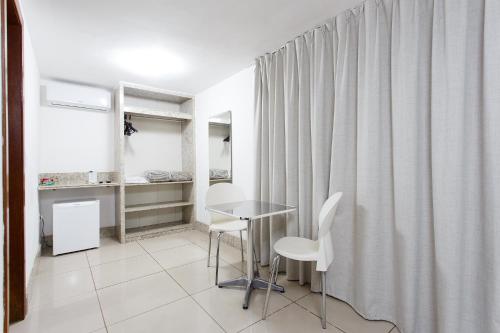 Standard Triple Room image 5