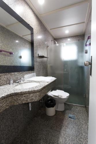 Double Room image 4