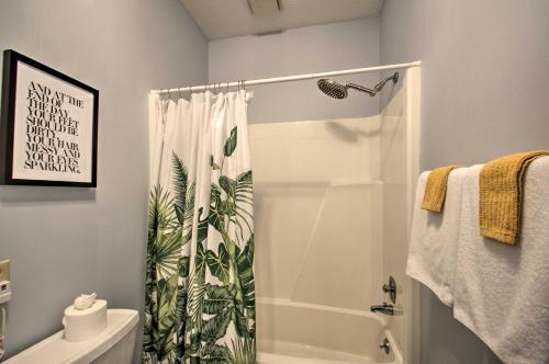 Wintergreen Resort Mountain Condo with Pool Access! - image 8