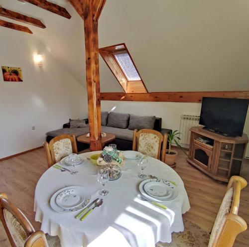  Apartments Sanja in Rakovica