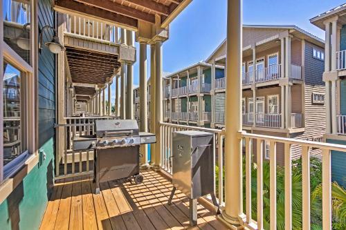 Large 3-Story Family Home Less Than quarter Mi to Crescent Beach - image 11