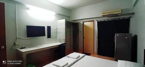 Jirapong apartment near Central Ramindra