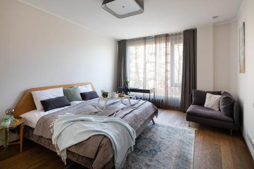 Riga Riverside Spacious One Bedroom Apartment, Riga