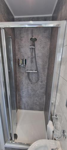 Toulson Court - image 5