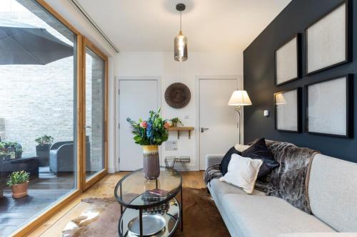 Picture of Designer Penthouse Notting Hill With Terrace Sleeps Five
