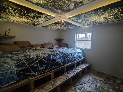 Superior King Suite