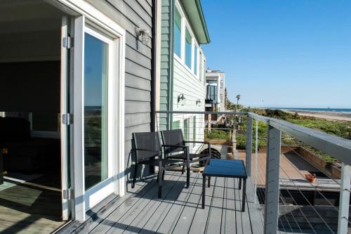 Luxury Beachfront Condo - Endless Views - Surf 1 thumb 3