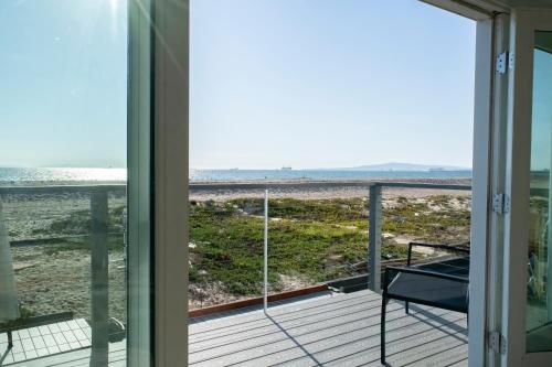 Luxury Beachfront Condo - Endless Views - Surf 1 thumb 4