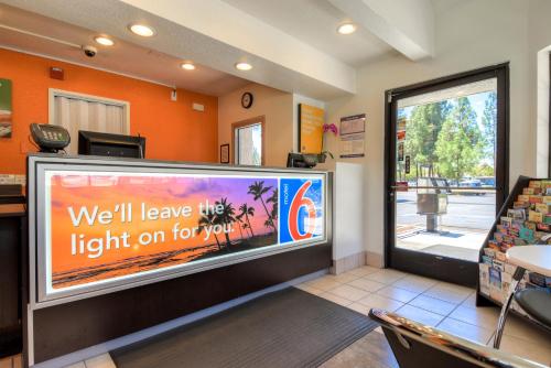 Motel 6-San Dimas, CA - Los Angeles