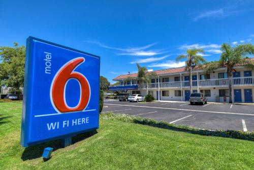 Motel 6-Pomona, CA - Los Angeles